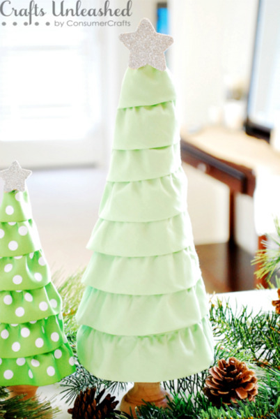 Christmas-Trees2 (469x700, 480Kb)
