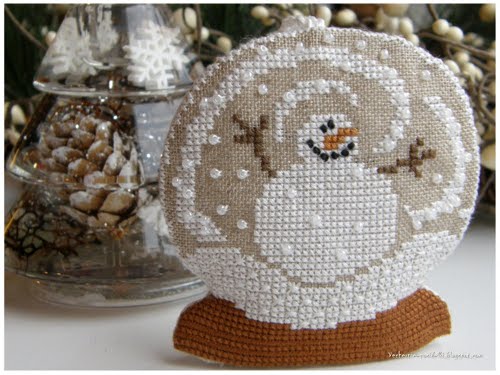 snowglobe1.jpg