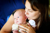 1752520-4-kiss.jpg